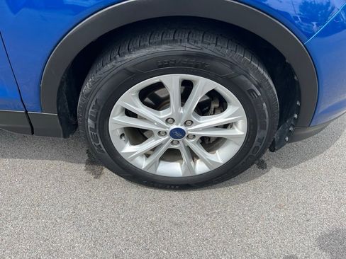 Used 2018 Ford Escape SEL w/ Ford Safe & Smart Package FWD image 8
