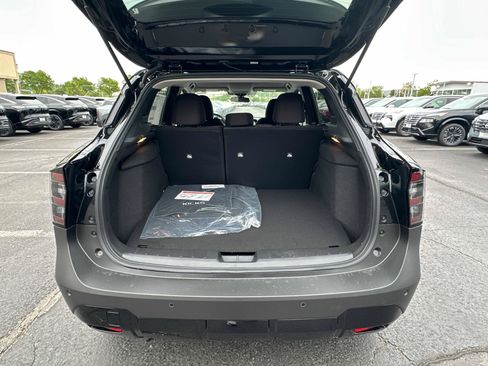 New 2026 Nissan Kicks SV w/ Cold Weather Package AWD/4WD image 15