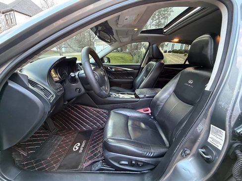 Used 2014 INFINITI Q50 Premium w/ Deluxe Touring Package image 14