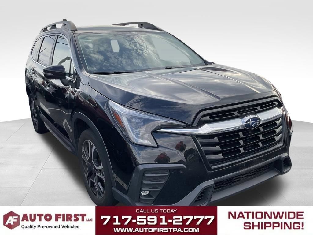 Used 2023 Subaru Ascent Limited AWD/4WD image 1