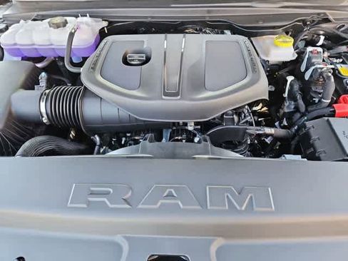 New 2026 RAM 1500 Big Horn AWD/4WD image 14