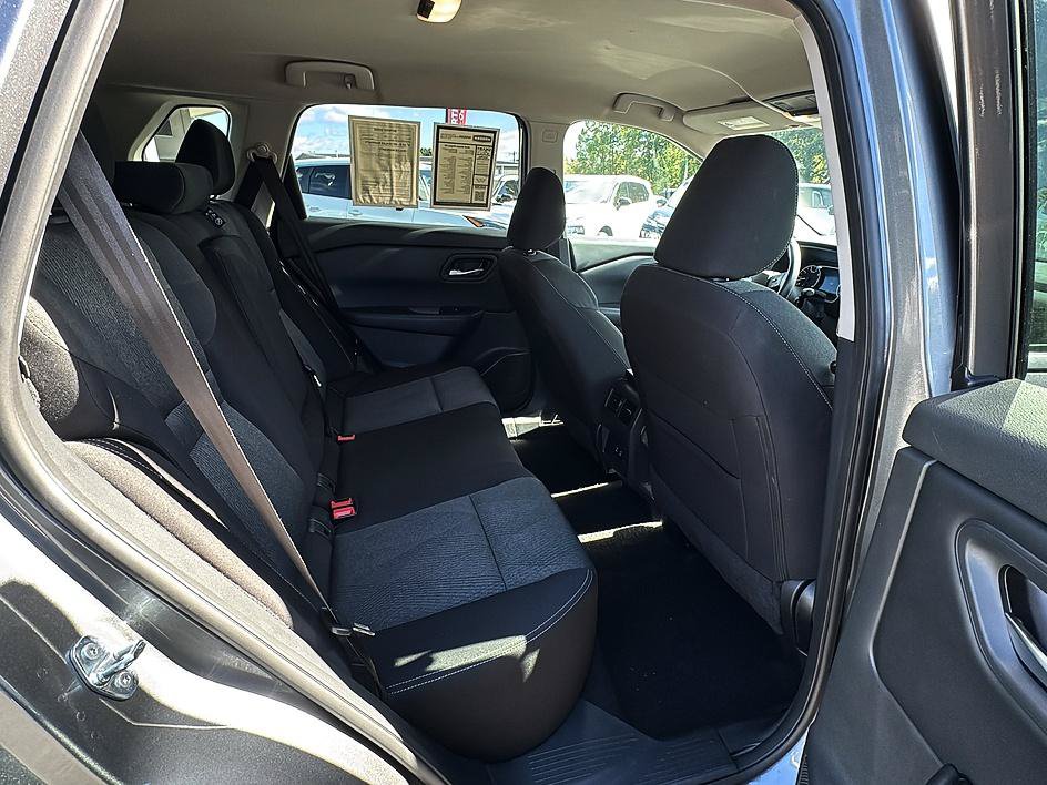 Certified 2025 Nissan Rogue SV AWD/4WD image 22