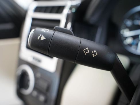 Used 2011 Land Rover Range Rover Autobiography image 14