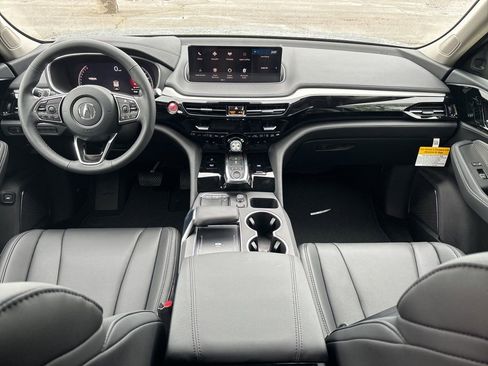 Used 2024 Acura MDX SH-AWD image 12