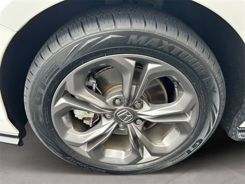 Used 2023 Honda Accord EX-L image 14