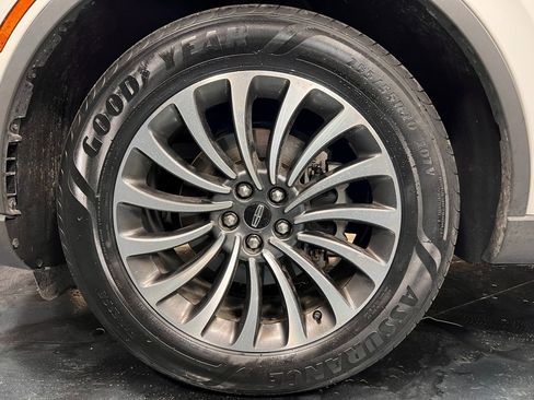 Used 2022 Lincoln Aviator Reserve w/ Elements Package Plus image 29