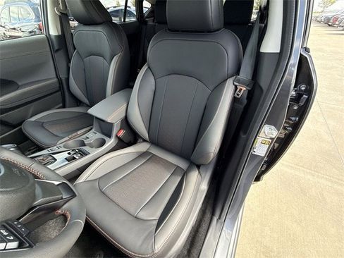 New 2025 Subaru Crosstrek 2.5i Limited w/ Crosstrek Mirror Package image 11