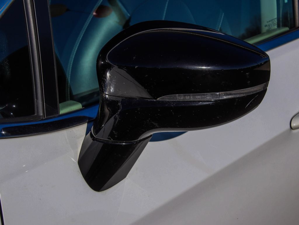 Used 2024 Chrysler Pacifica Touring-L FWD image 51