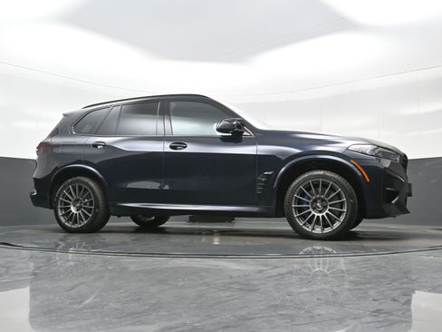 Used 2024 BMW X5 M Competition w/ Executive Package AWD/4WD image 32