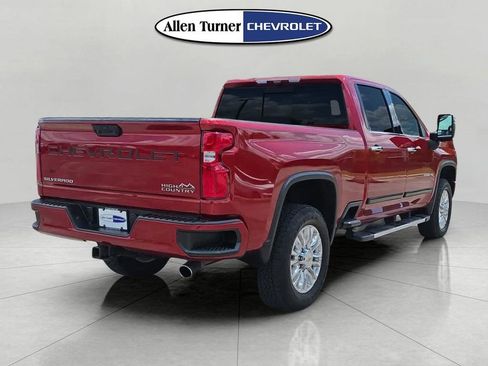 Used 2023 Chevrolet Silverado 2500 High Country w/ Z71 Off-Road Package AWD/4WD image 4