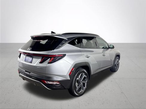 Used 2023 Hyundai Tucson Limited w/ Cargo Package AWD/4WD image 6