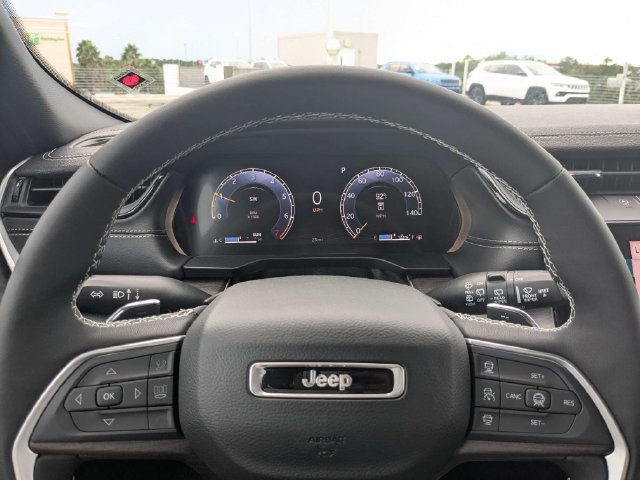 New 2026 Jeep Grand Cherokee Limited AWD/4WD image 29