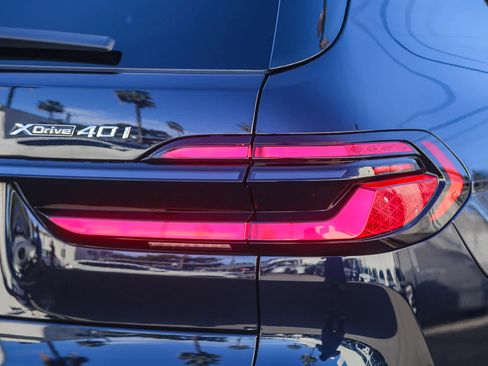 New 2026 BMW X7 xDrive40i w/ M Sport Package image 7