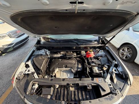 Used 2020 GMC Acadia SLE FWD image 26