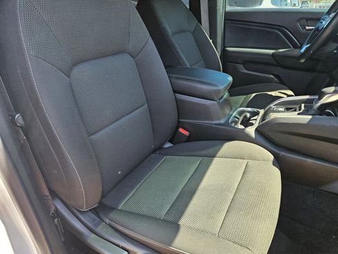 Used 2024 GMC Canyon Elevation RWD image 28