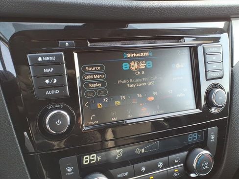 Used 2020 Nissan Rogue Sport SL image 19