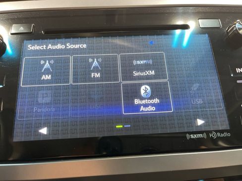 Used 2017 Subaru Legacy 2.5i Premium AWD/4WD image 27