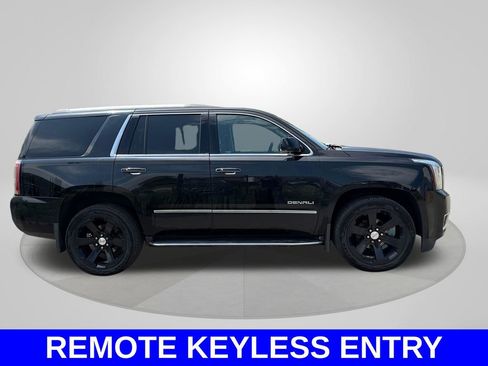 Used 2016 GMC Yukon Denali w/ Open Road Package AWD/4WD image 9