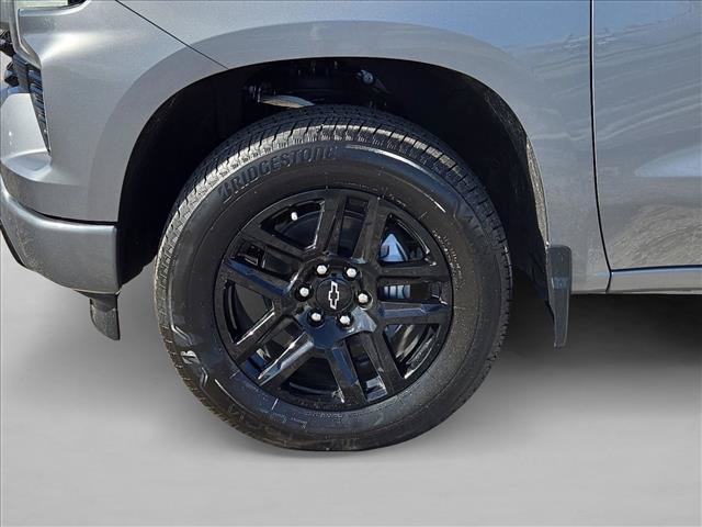 New 2026 Chevrolet Silverado 1500 RST w/ Dark Appearance Package AWD/4WD image 10