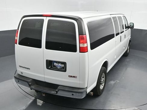 Used 2016 GMC Savana 3500 LT w/ LT Preferred Equipment Group image 15
