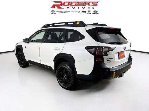 Certified 2024 Subaru Outback Wilderness AWD/4WD image 6