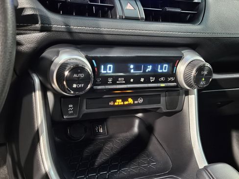 Certified 2024 Toyota RAV4 LE AWD/4WD image 30