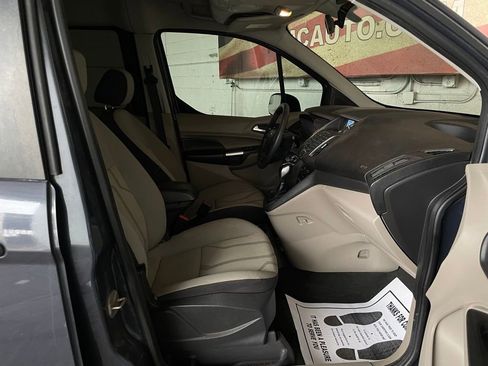 Used 2014 Ford Transit Connect XLT image 23