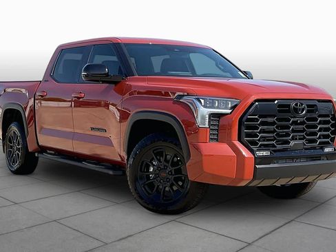 Used 2025 Toyota Tundra Limited w/ TRD Off-Road Package AWD/4WD image 3