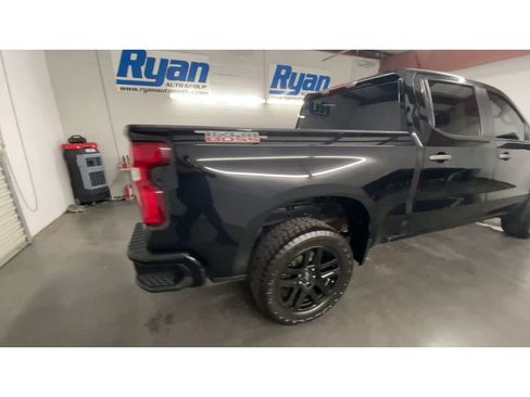 Used 2022 Chevrolet Silverado 1500 Custom Trail Boss w/ Safety Confidence Package image 8