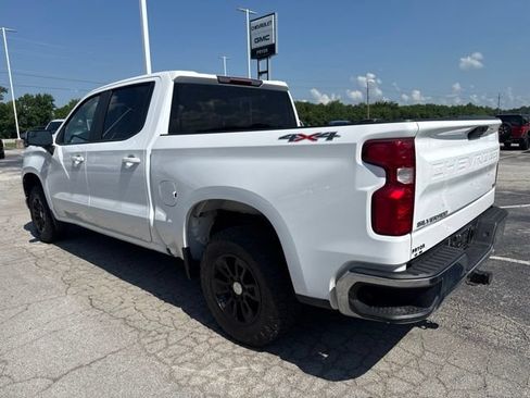 Used 2021 Chevrolet Silverado 1500 LT AWD/4WD image 4