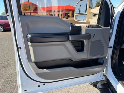 Used 2019 Ford F250 XLT AWD/4WD image 8