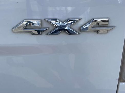 Used 2019 RAM 1500 Laramie w/ Convenience Group AWD/4WD image 7