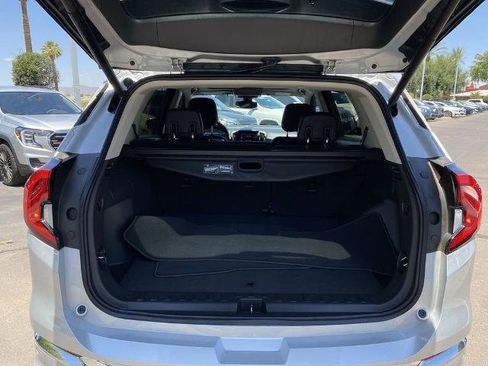 Used 2020 GMC Terrain Denali w/ Denali Premium Package FWD image 17