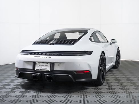 Used 2025 Porsche 911 Carrera 4 GTS image 10