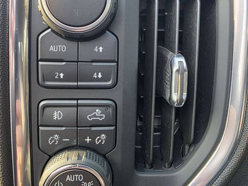Used 2022 Chevrolet Silverado 2500 High Country w/ Z71 Off-Road Package AWD/4WD image 17