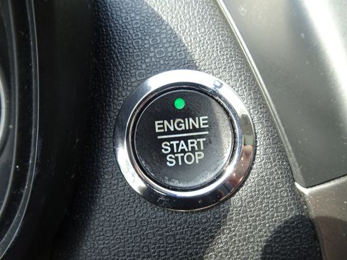 Used 2020 Ford EcoSport SE w/ SE Convenience Package FWD image 26