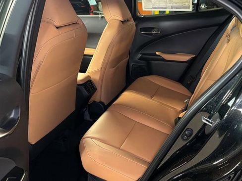 New 2026 Lexus UX 300h AWD image 11