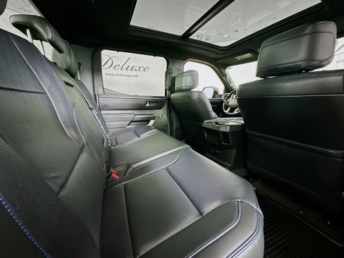 Used 2024 Toyota Tundra Platinum image 27