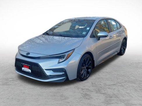 Used 2023 Toyota Corolla SE image 33