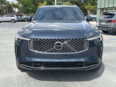 New 2026 Volvo XC90 B5 Plus w/ Protection Package Premier image 4