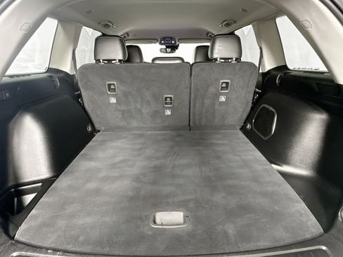 Used 2023 Jeep Grand Cherokee Limited RWD image 26