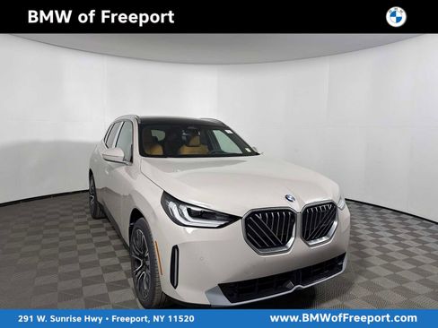 New 2026 BMW X3 xDrive30 w/ Premium Package AWD/4WD image 1