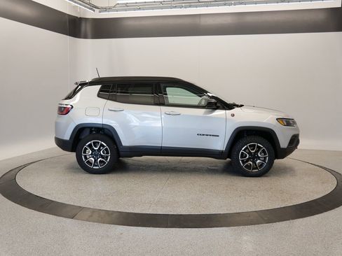 Certified 2024 Jeep Compass Trailhawk image 47