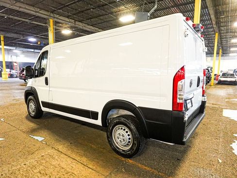 Used 2024 RAM ProMaster 3500 w/ Convenience Group image 4