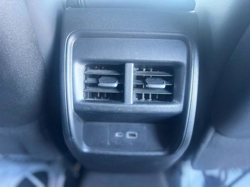 Used 2023 Cadillac XT4 Premium Luxury AWD/4WD image 64