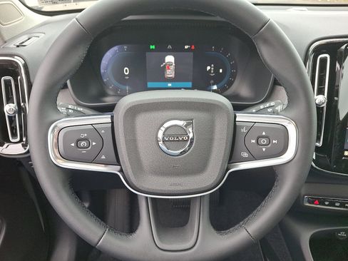 New 2025 Volvo XC40 B5 Plus w/ Protection Package Premier image 12