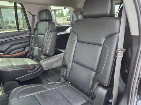 Used 2019 Chevrolet Tahoe Premier w/ RST 6.2L Performance Edition AWD/4WD image 19
