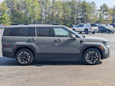 Used 2026 Hyundai Santa Fe SEL w/ Tow & Go Package image 8