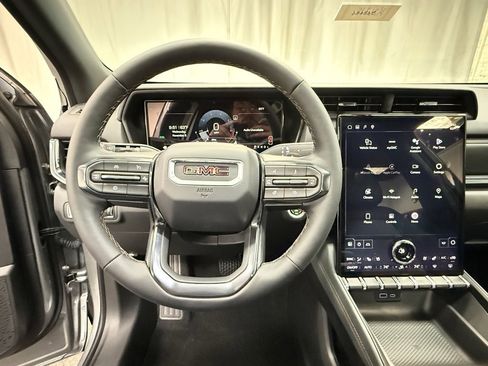 New 2026 GMC Terrain AT4 w/ Convenience Package III image 28