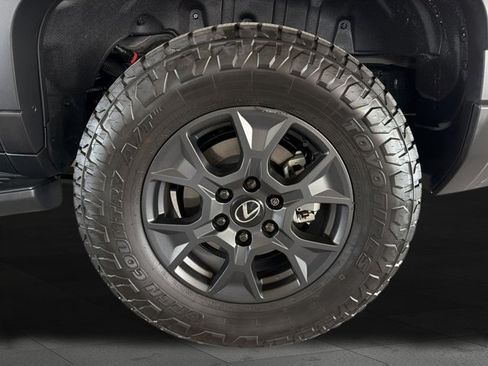 Certified 2026 Lexus GX 550 AWD/4WD image 24